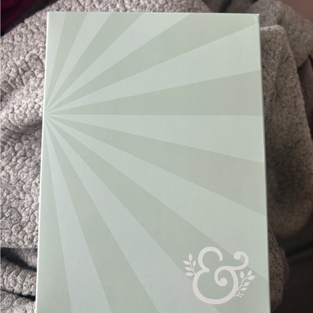 Mint Green Acher & Olive folder book